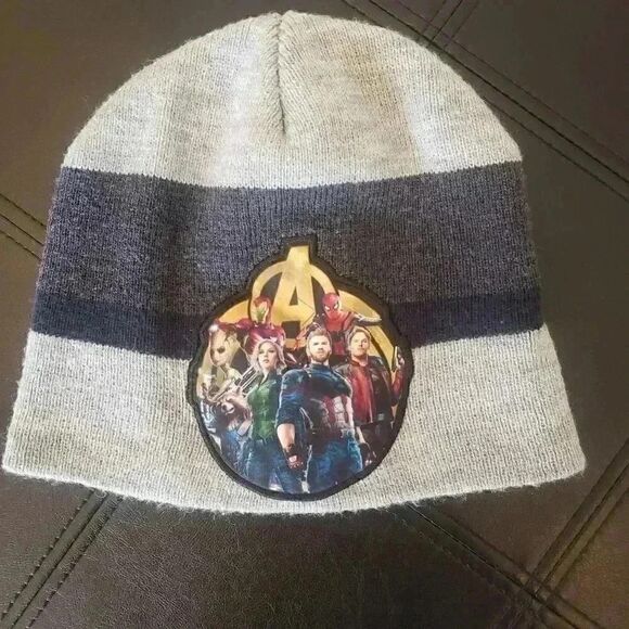 đ
șAvengersâByâMarvelâBeanie - Picture 2 of 4